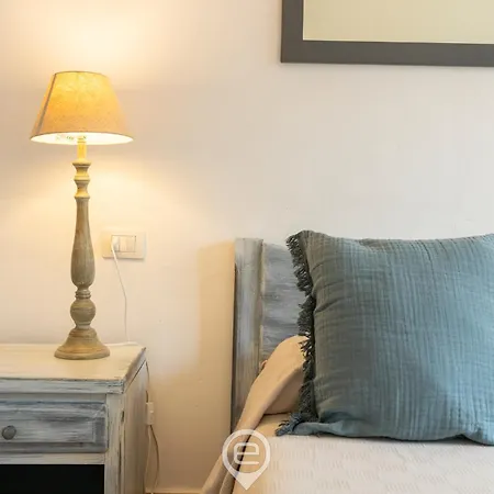Estay - Mediterranean Garden House Vakantiehuis *