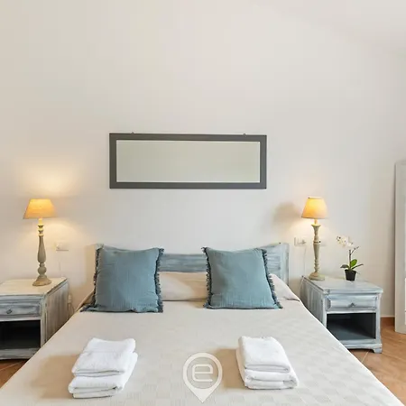 Estay - Mediterranean Garden House Vakantiehuis *